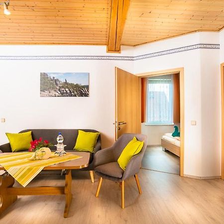 Ferienhaus "Zur Alten Schule" Mittelndorf Экстерьер фото